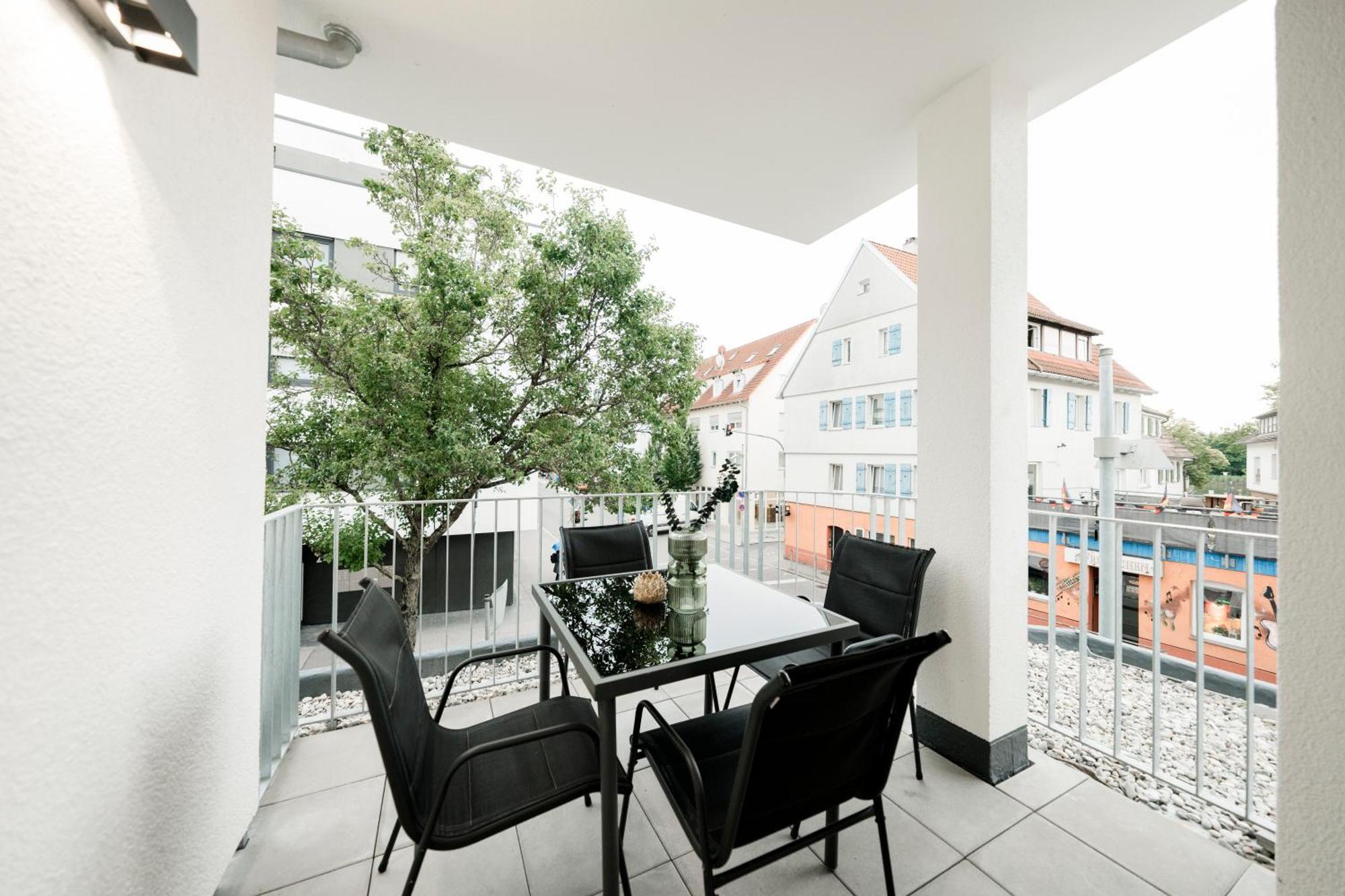Kocasa-Apartments 01, City-Center Boeblingen, Stellplatz, Balkon, Waipu-Tv 外观 照片